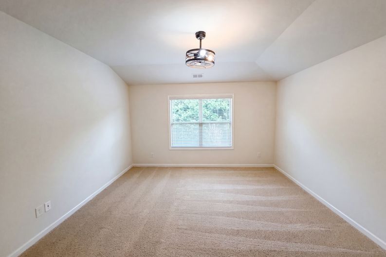 Photo 26 of 51 of 1481 Azalea Brook Dr, Lawrenceville, GA