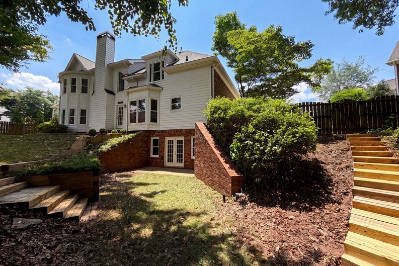 Photo 26 of 32 of 1984 Charrwood Ct, Marietta, GA