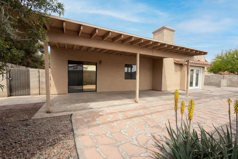 Photo 38 of 41 of 3607 Duffy Cir, North Las Vegas, NV