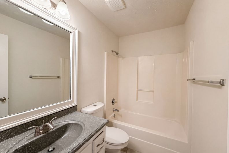 Photo 6 of 22 of 430 Cornwallis Way, Fayetteville, GA