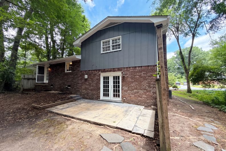 Photo 5 of 22 of 1271 Seven Springs Cir, Marietta, GA