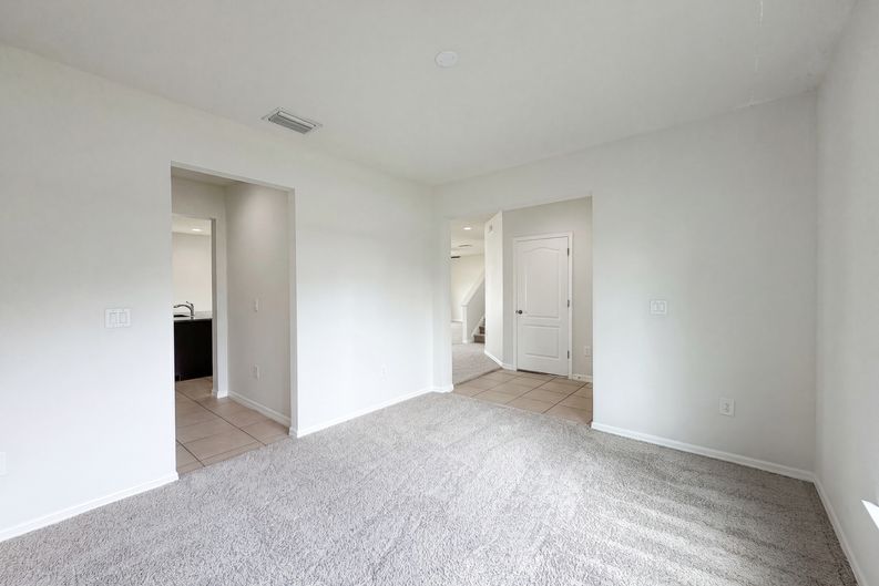 Photo 9 of 29 of 14207 Alistar Manor Dr, Wimauma, FL