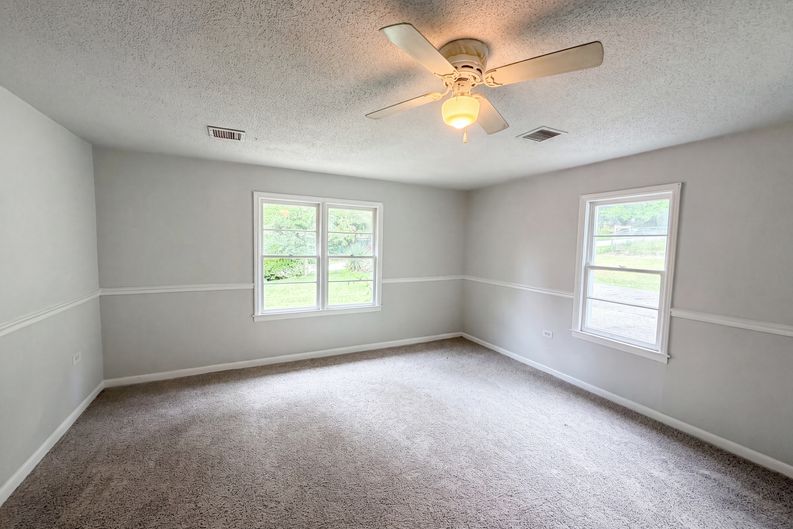 Photo 9 of 21 of 237 Geddis Rd, Inman, SC