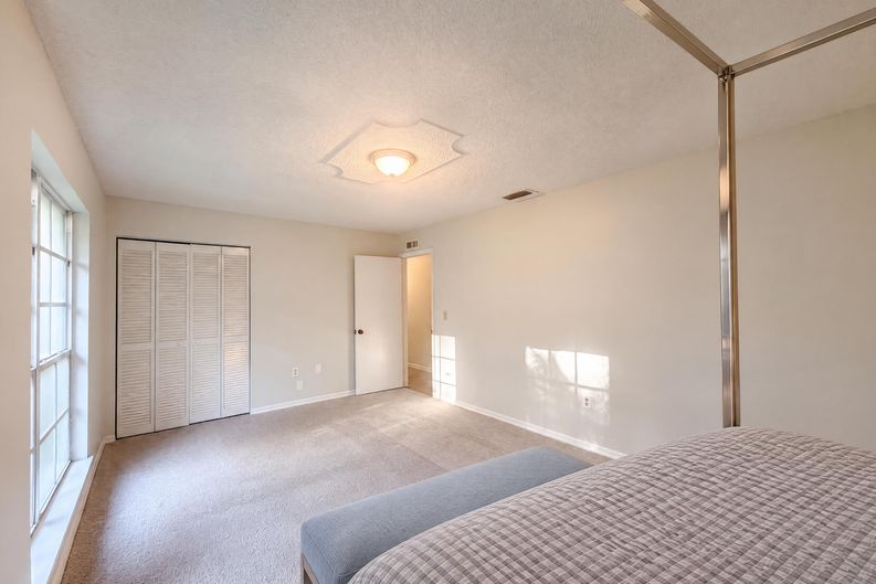Photo 13 of 22 of 5750 NW 55th Ave, Ocala, FL
