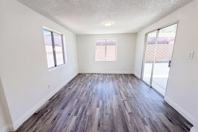 Photo 11 of 34 of 2304 Sabroso St, Las Vegas, NV