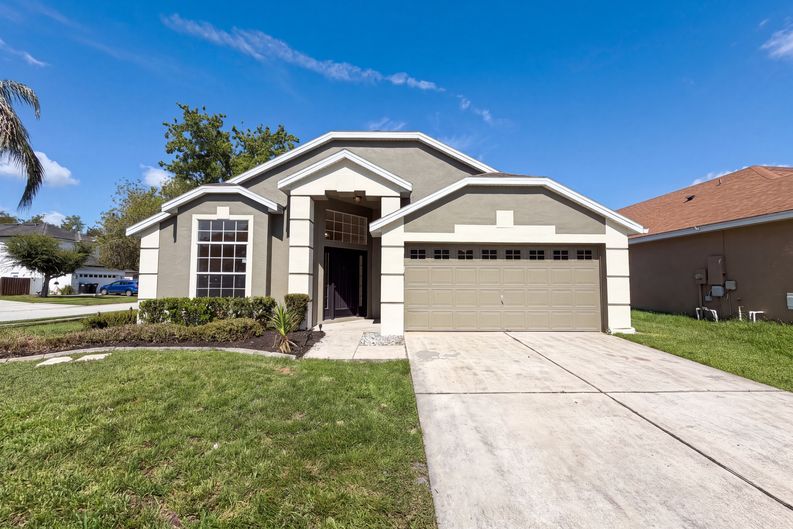 Photo 27 of 34 of 701 Magnolia Creek Cir, Orlando, FL