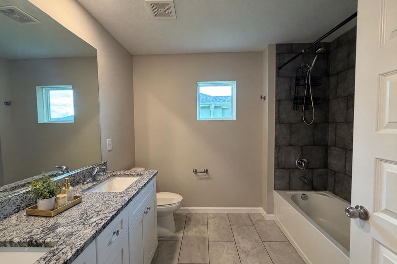 Photo 17 of 27 of 5315 SE 91st St, Ocala, FL