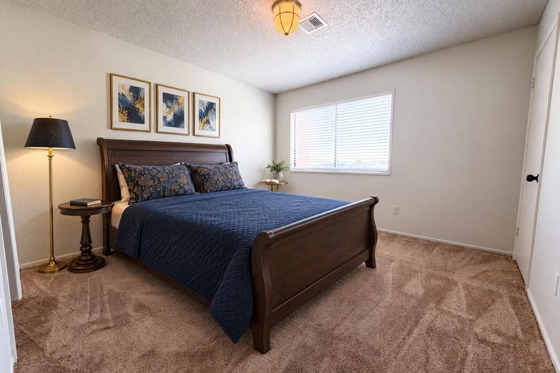 Photo 7 of 17 of 5240 Janfred Ct, Las Vegas, NV