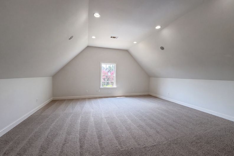 Photo 11 of 24 of 2642 Westhaven Dr, Murfreesboro, TN