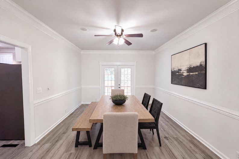 Photo 14 of 31 of 12209 Willingdon Rd, Huntersville, NC
