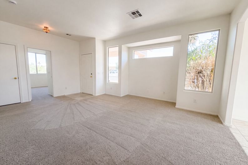 Photo 3 of 22 of 521 Quail Bird Pl, Henderson, NV