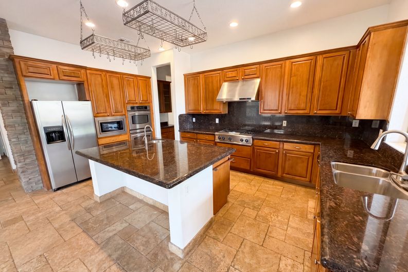 Photo 15 of 122 of 40003 N Majesty Trl, Anthem, AZ