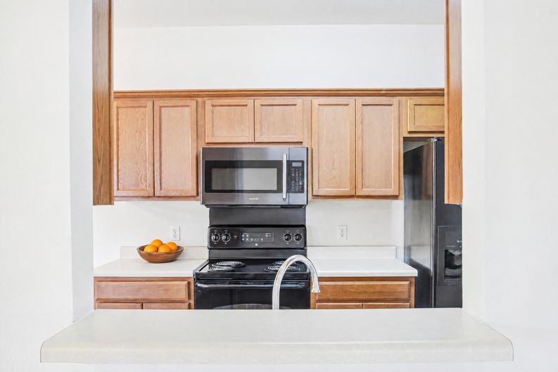 Photo 6 of 19 of 259 Coal Dr, Jarrell, TX
