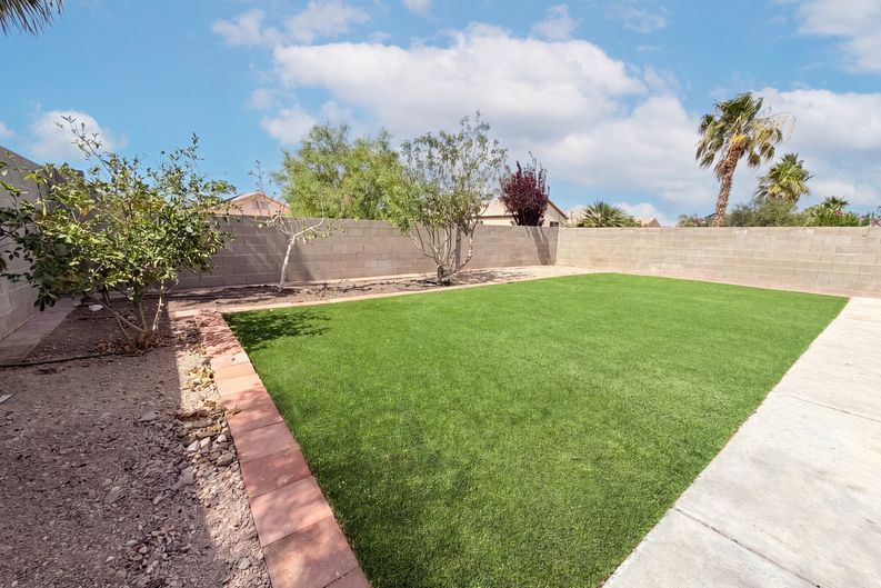 Photo 41 of 43 of 9328 Chilly Pond Ave, Las Vegas, NV