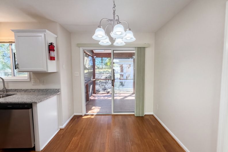 Photo 6 of 22 of 10526 Glory Meadow Ct, Charlotte, NC