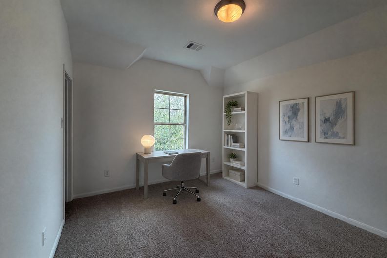 Photo 21 of 28 of 19607 Pecos Bend Ct, Cypress, TX