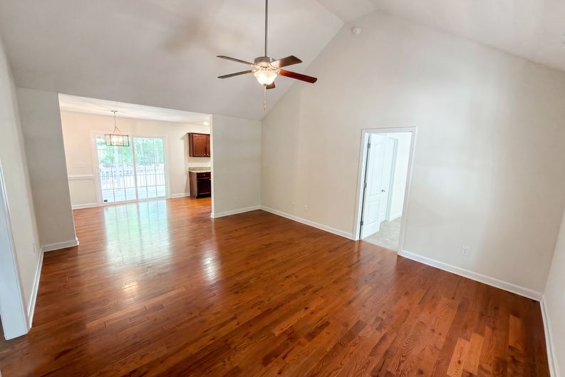 Photo 3 of 16 of 494 Hall Spencer Rd, Catawba, SC