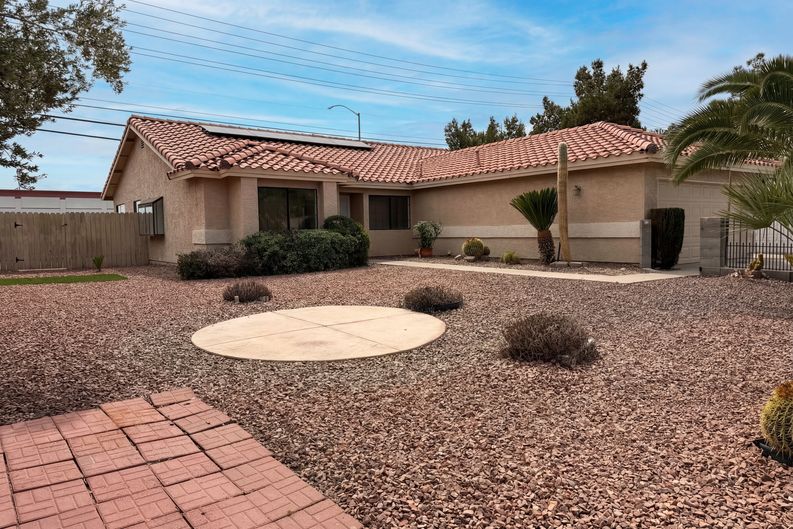 Photo 11 of 41 of 3607 Duffy Cir, North Las Vegas, NV