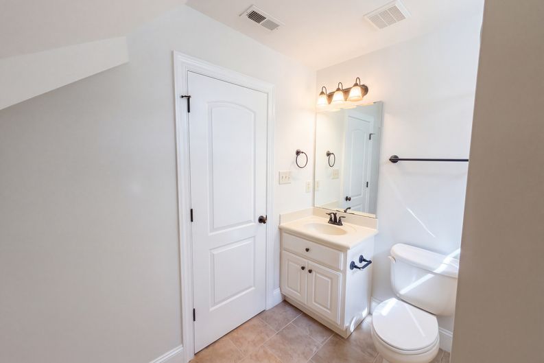 Photo 20 of 42 of 3027 Krogen Ct, Creedmoor, NC