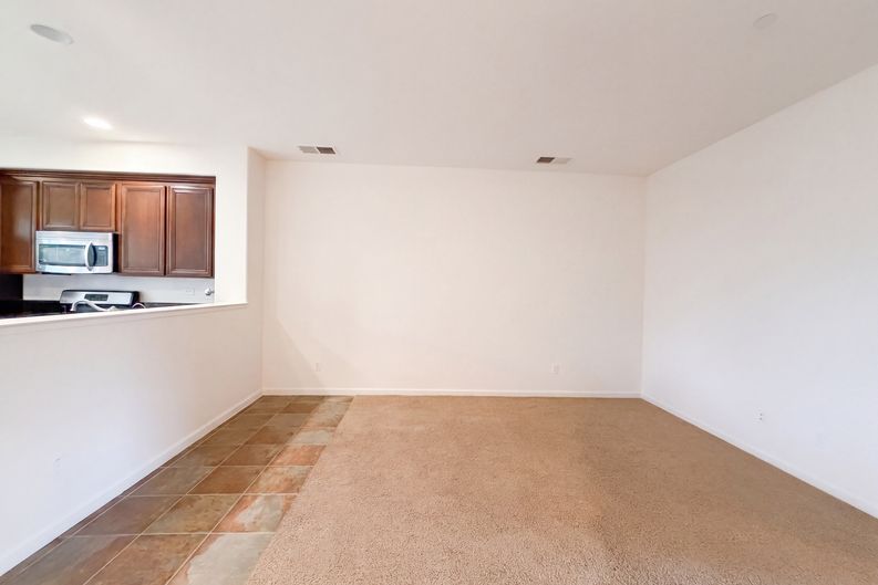 Photo 3 of 31 of 6107 Lonetree Blvd, Rocklin, CA