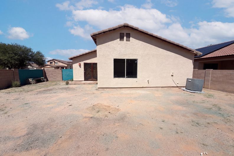 Photo 15 of 17 of 7184 S Oakbank Dr, Tucson, AZ