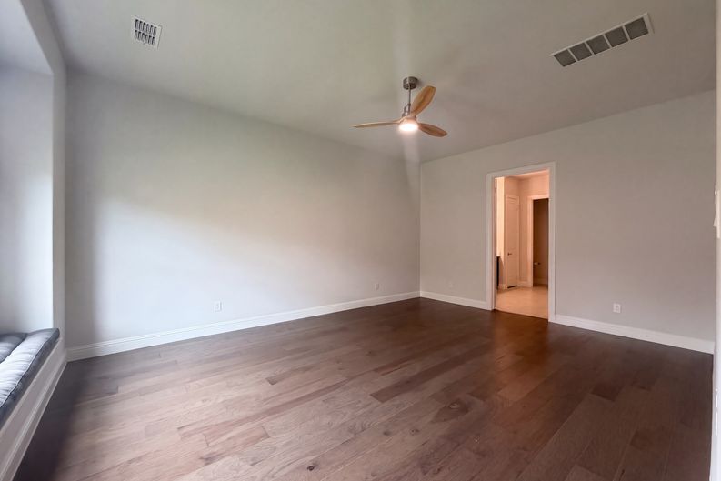 Photo 4 of 23 of 850 Elm Park Dr, Prosper, TX