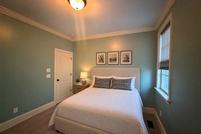 Photo 10 of 47 of 101 Gillyweed Ct, Holly Springs, NC