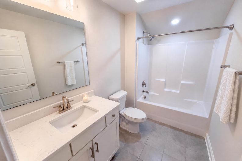 Photo 27 of 36 of 6109 Balham Ct, Charlotte, NC