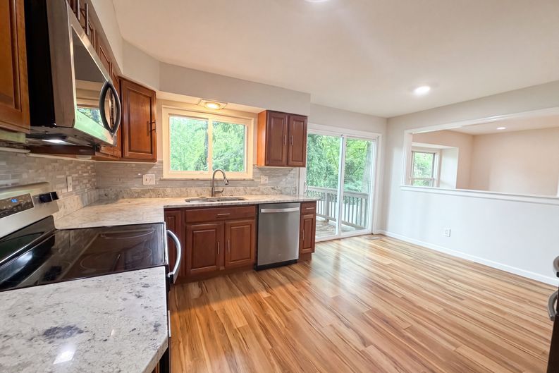 Photo 19 of 25 of 207 Renaldo Dr, Chesterfield, MO