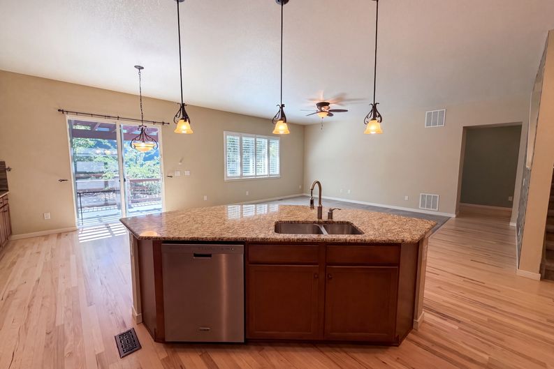 Photo 30 of 40 of 14928 Nighthawk Ln, Broomfield, CO