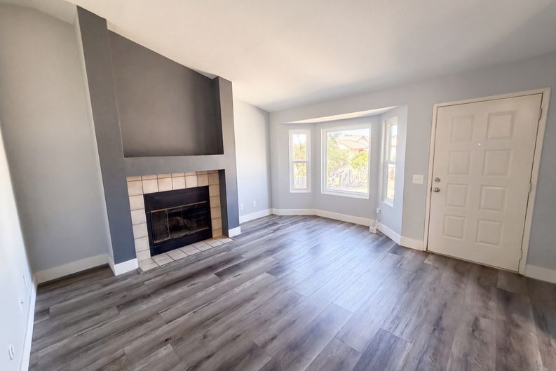 Photo 3 of 27 of 29655 Eagle Crest Ave, Murrieta, CA