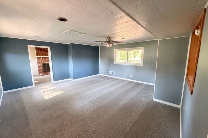 Photo 8 of 18 of 1607 N 17th St, Belleville, IL