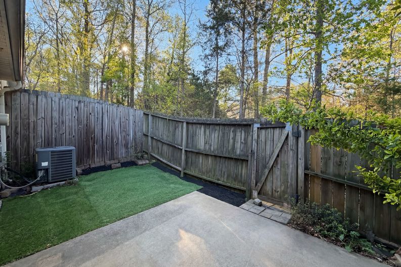 Photo 17 of 21 of 3088 Trimble Cir NW, Concord, NC