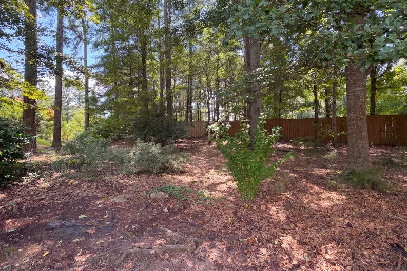 Photo 28 of 31 of 115 Emerald Ln, Hampton, GA