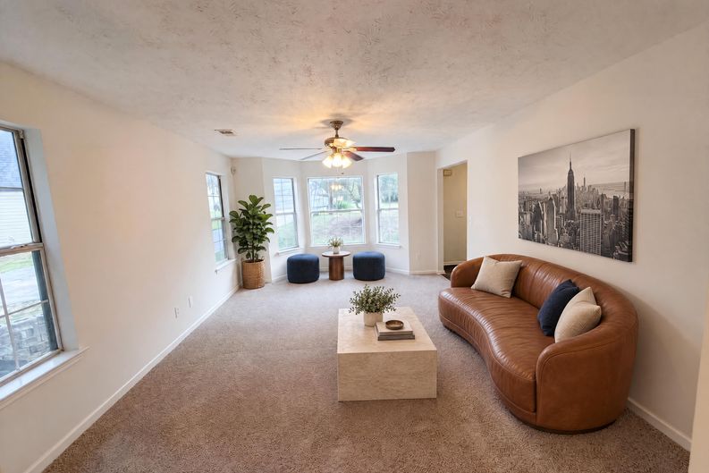 Photo 11 of 50 of 1800 Ivy Stone Ct, Buford, GA