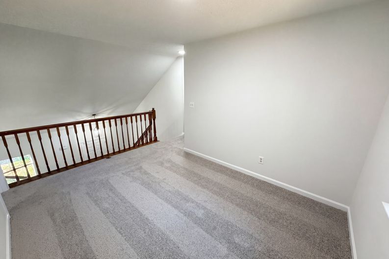 Photo 13 of 24 of 4720 Topsail Ct, Charlotte, NC