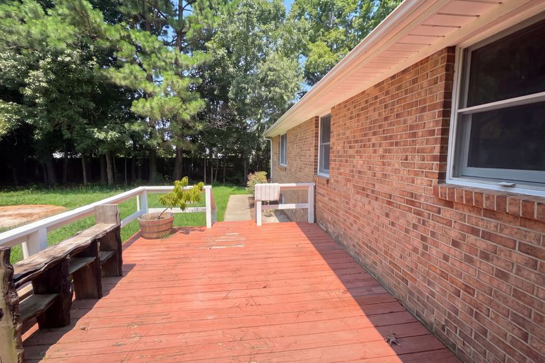 Photo 20 of 23 of 1003 Bateman Dr, Elizabeth City, NC