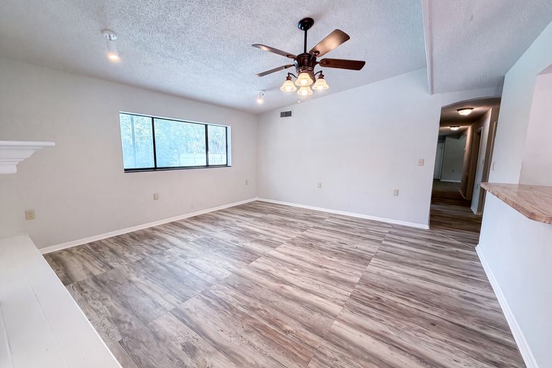 Photo 15 of 21 of 1605 Raiford Rd, Starke, FL