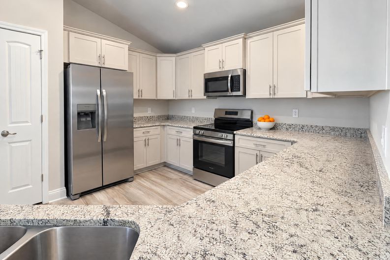Photo 6 of 20 of 11504 Poston Rd, Panama City, FL