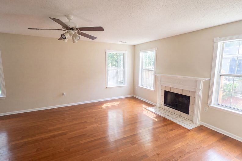 Photo 3 of 29 of 101 Settlement Way, Savannah, GA