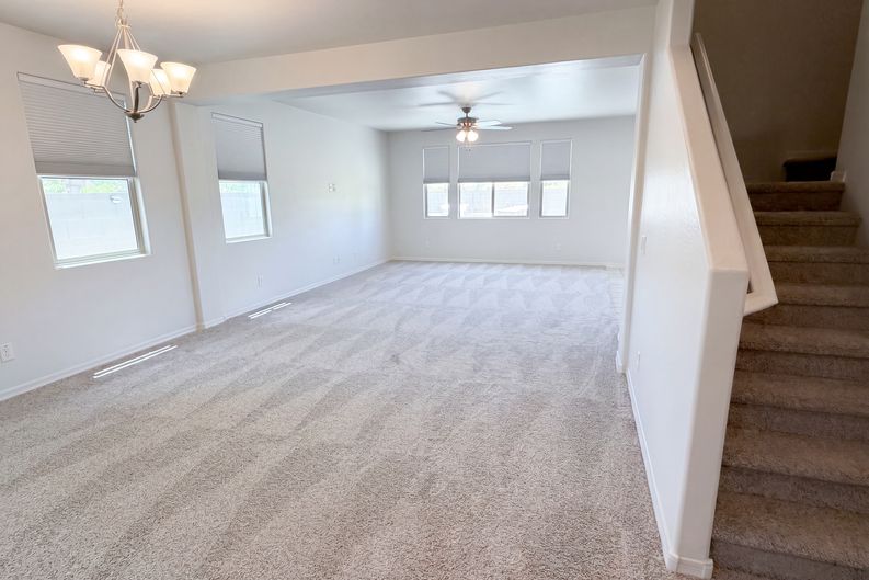 Photo 10 of 42 of 11284 N 186th Ln, Surprise, AZ