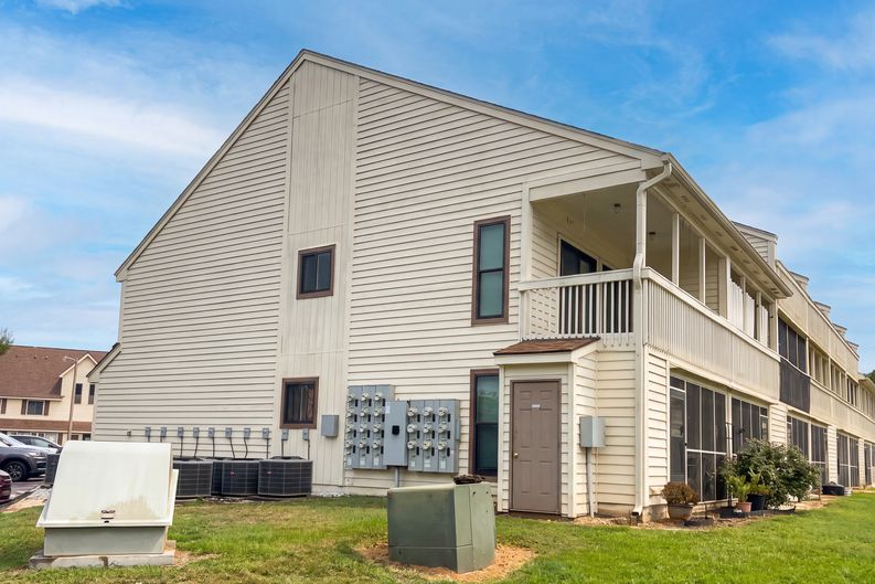 Photo 5 of 22 of 510 Fairwood Lakes Dr, Myrtle Beach, SC