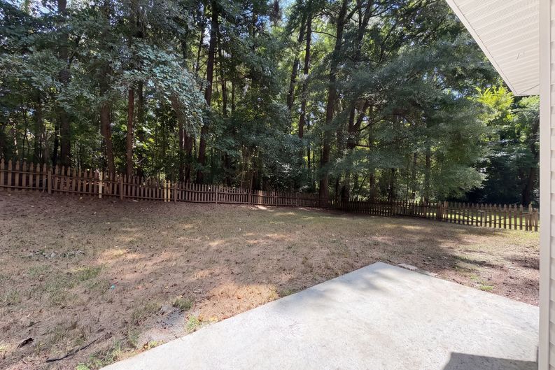 Photo 24 of 26 of 275 Forrest Ave, Fayetteville, GA