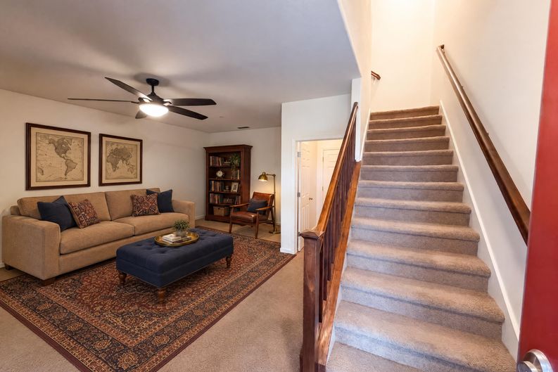 Photo 6 of 31 of 6107 Lonetree Blvd, Rocklin, CA