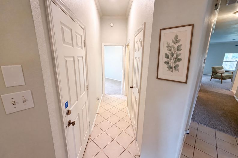 Photo 8 of 25 of 1028 Rio Grande St, League City, TX
