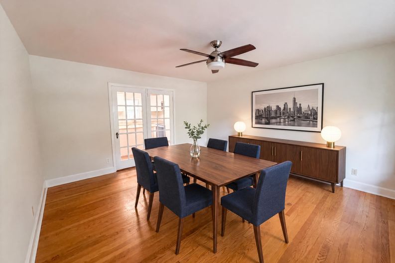 Photo 6 of 17 of 5148 Clearview Dr, Winston Salem, NC
