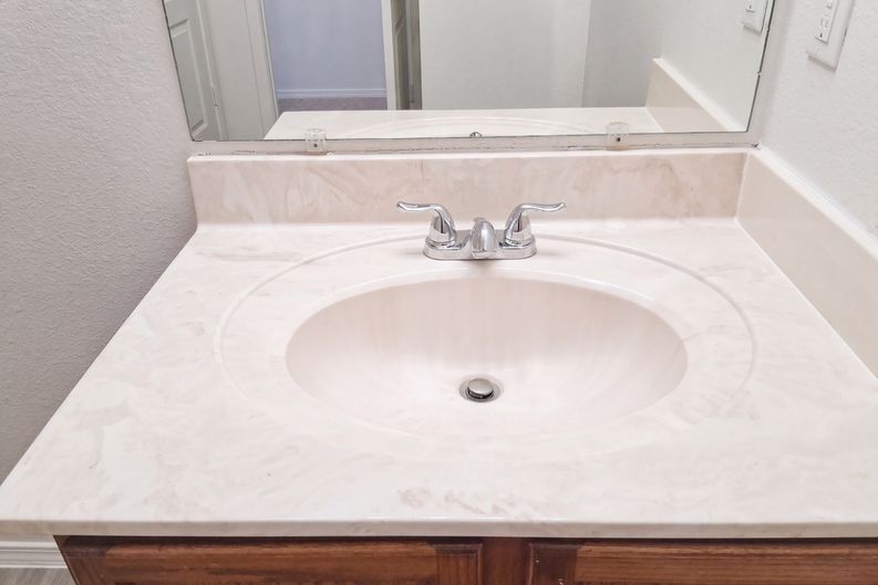 Photo 17 of 28 of 2900 Duerson Trl SW, Albuquerque, NM