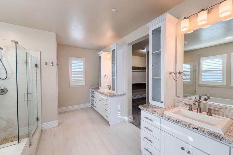 Photo 20 of 36 of 5601 Lakepointe Dr, Rocklin, CA