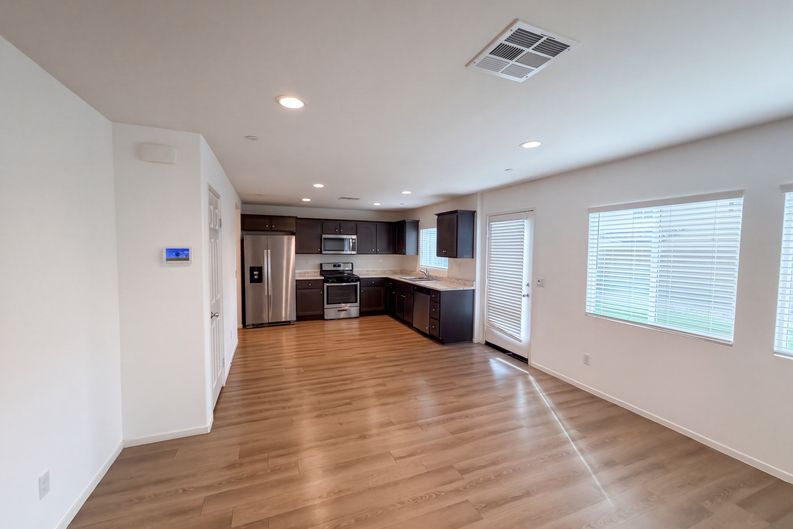 Photo 3 of 23 of 85173 Avenida Del Prado, Coachella, CA