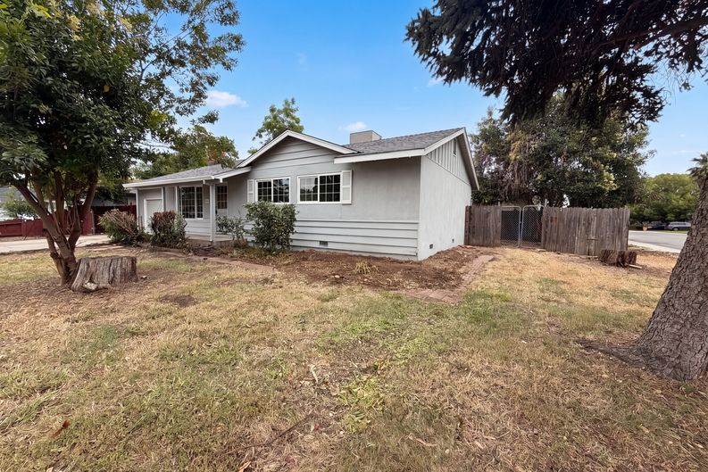 Photo 21 of 24 of 648 Lewis Ave, Yuba City, CA